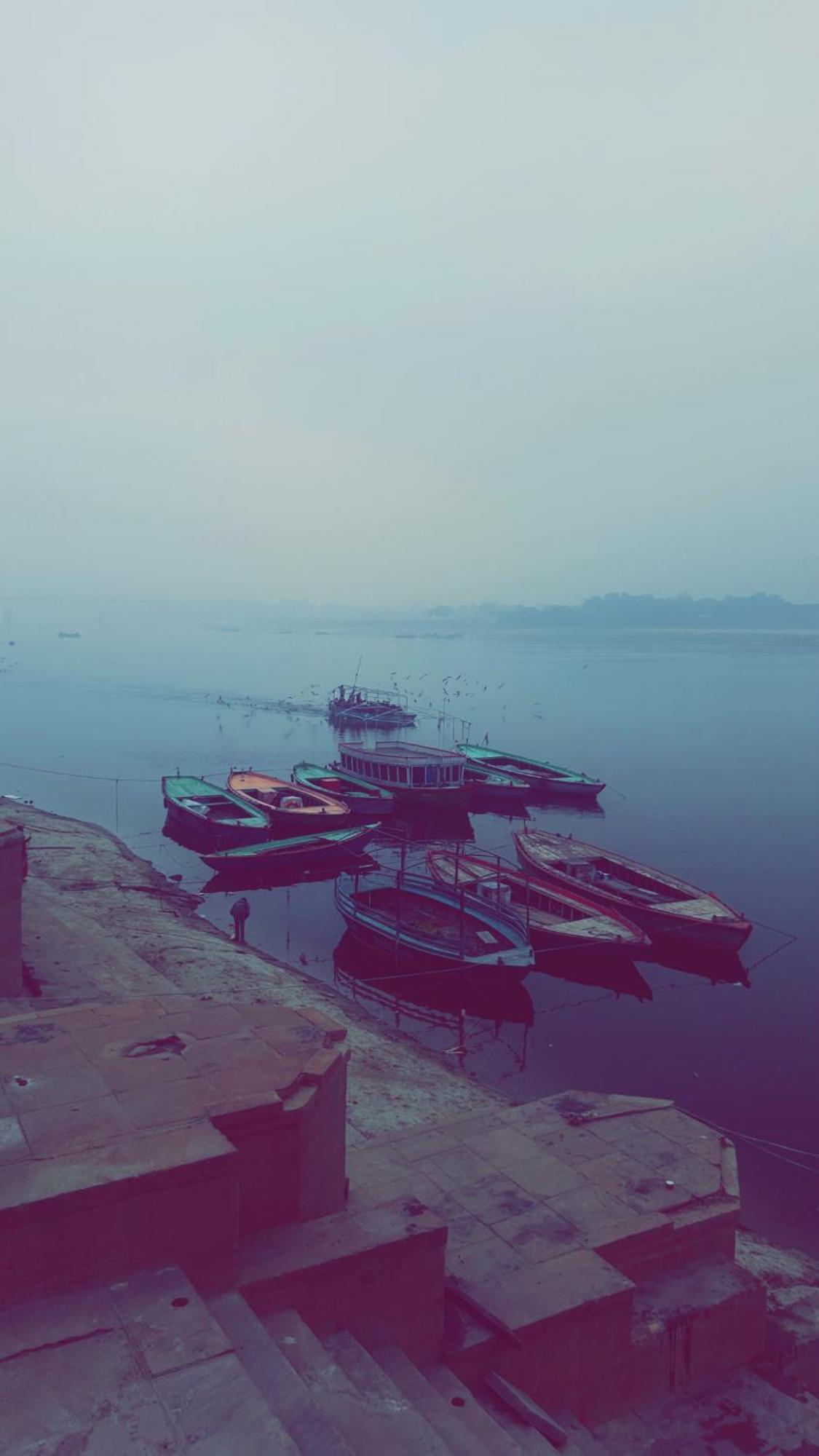 Tandon Lodge On The Ganga Ghat Homestay Varanasi Exterior photo